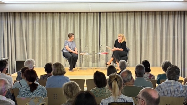 StadtBib Köln: Das amerikanische Beben Alexandra Eul im Gespräch mit der Historikerin Christina Morina.